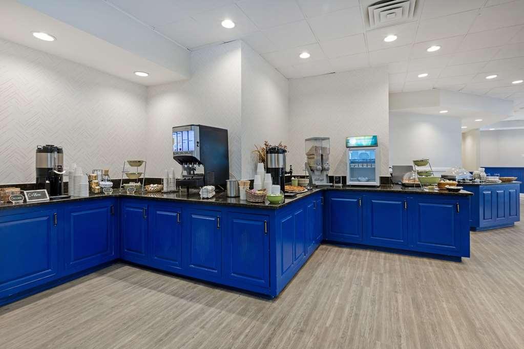 ווטרלו The Lux Hotel & Conference Center, Ascend Hotel Collection מסעדה תמונה