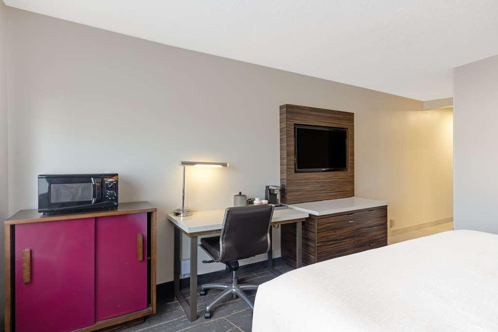 ווטרלו The Lux Hotel & Conference Center, Ascend Hotel Collection חדר תמונה